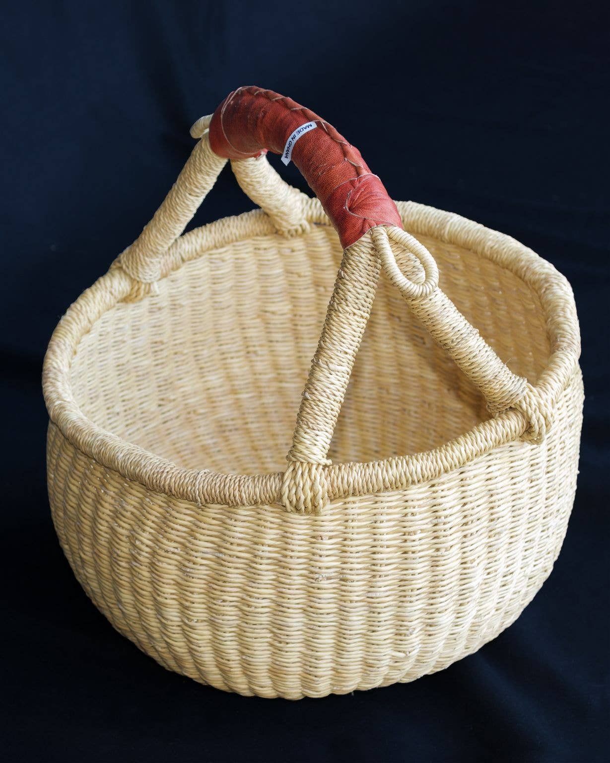 Natural Round basket: Medium